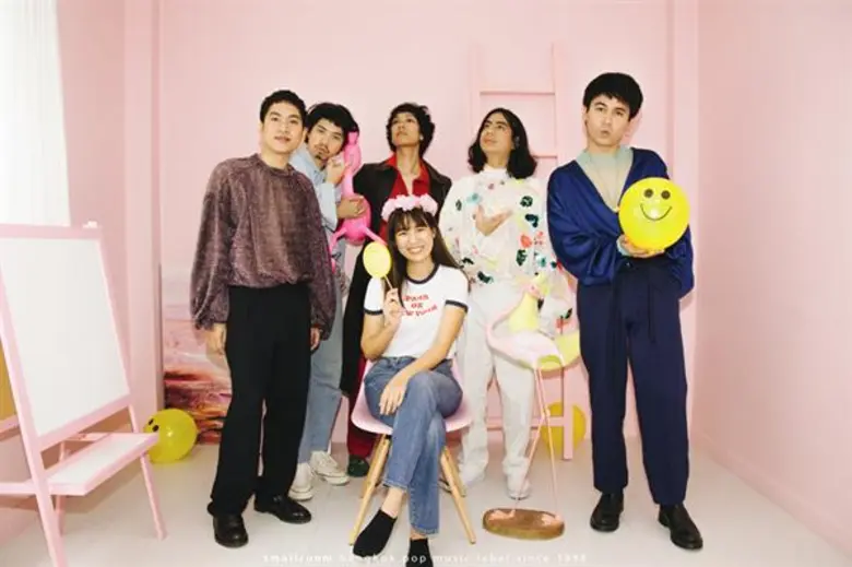  “คิดถึงขนาด” เพลงที่ถ่ายทอดความคิดถึงขั้นสุดจากอัลบั้มใหม่ของวง SOMKIAT  พร้อม MV สุดแนวที่จะทำให้ทุกคนต้อง “คิด” ตาม