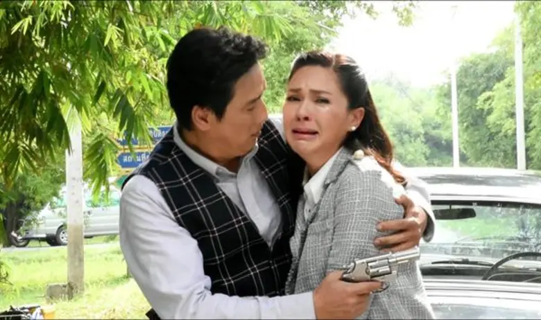 “แหม่ม” แทบขาดใจ “เพลงขวัญ” ถูกจี้เป็นตัวประกัน!!