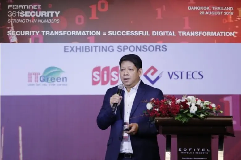 นายชาญวิทย์ อิทธิวัฒนะ ผู้จัดการประจำประเ...