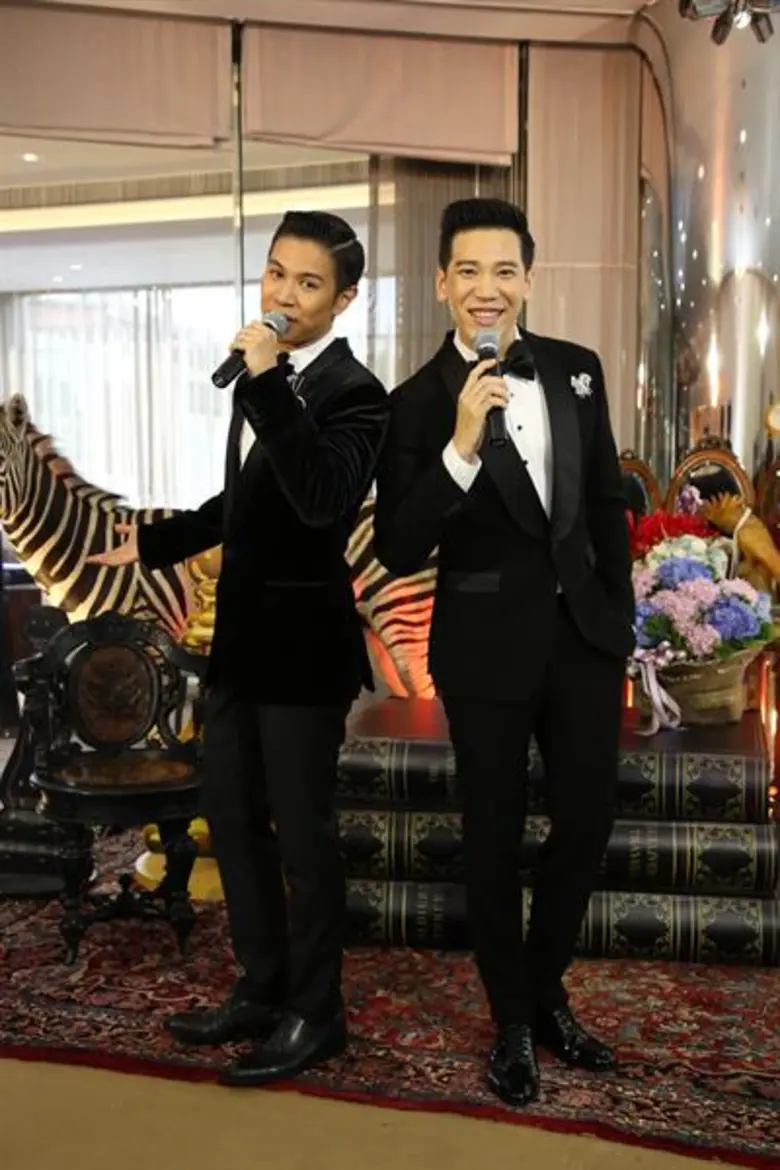 “อาร์ม-กรกันต์” และ “กีตาร์ The Voice” ชวนย้อนยุคแก๊สบี้ โชว์เพลงแจ๊ส ในงานเปิด “โชว์รูม บิวตี้ เจมส์ โซนใหม่”