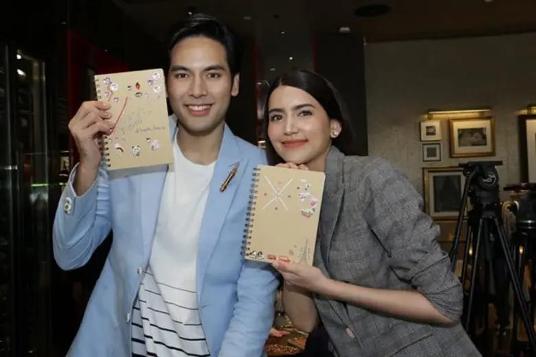 ใกล้ชิดอบอุ่น “บอม ธนิน-ไอซ์ อามีนา” นำทีมนักแสดงร่วมกิจกรรม “บันทึกรักข้ามเวลากับละครดั่งพรหมลิขิตรัก”