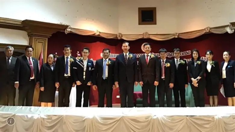 คุณศุภวัฒน์ คุณวรวินิจ กรรมการ บริษัท เอิ...