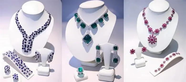 ตระการตากับเครื่องเพชรสุดเลอค่าจากคอลเลกชั่นล่าสุด ในงานฉลองเปิด “โชว์รูม บิวตี้ เจมส์ โซนใหม่”