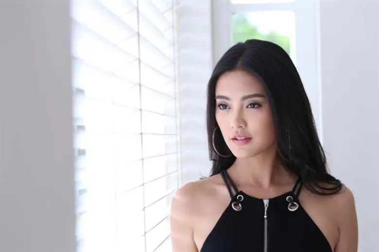 นอกจากจะเป็นนางแบบสาวสวยฝีมือดีบนเวทีแคทว...