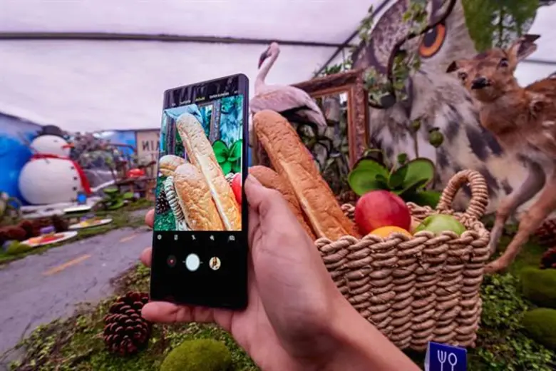 'ซัมซุง’ ขนทัพศิลปินและอินฟลูเอนเซอร์ชื่อดังชวนร่วมเวิร์คชอปสุดสร้างสรรค์จัดเต็มกิจกรรมและความบันเทิงตลอดสุดสัปดาห์ ใน “กาแลคซี่ โน้ต แฟนเฟส”ระหว่างวันศุกร์ที่ 7 – วันอาทิตย์ที่ 9 กันยายน นี้ !!