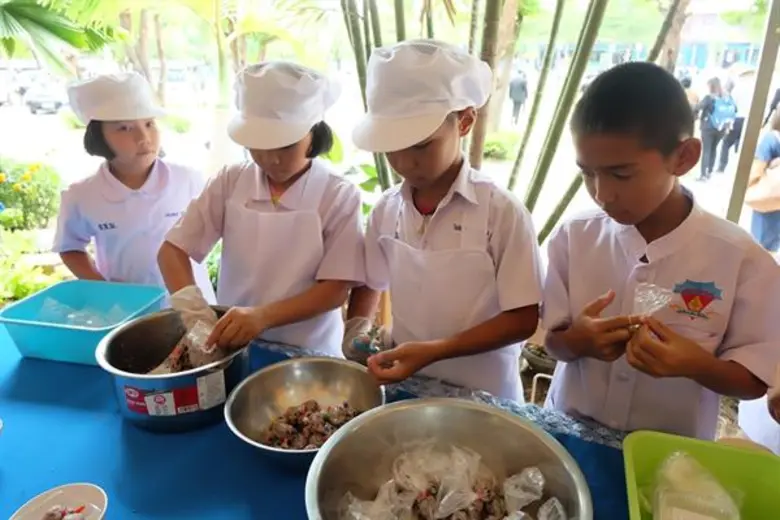 กระทรวงศึกษาฯ จับมือ ซีพีเอฟ หนุนโครงการโรงเรียนร่วมพัฒนา รองรับ “ประเทศไทย 4.0”