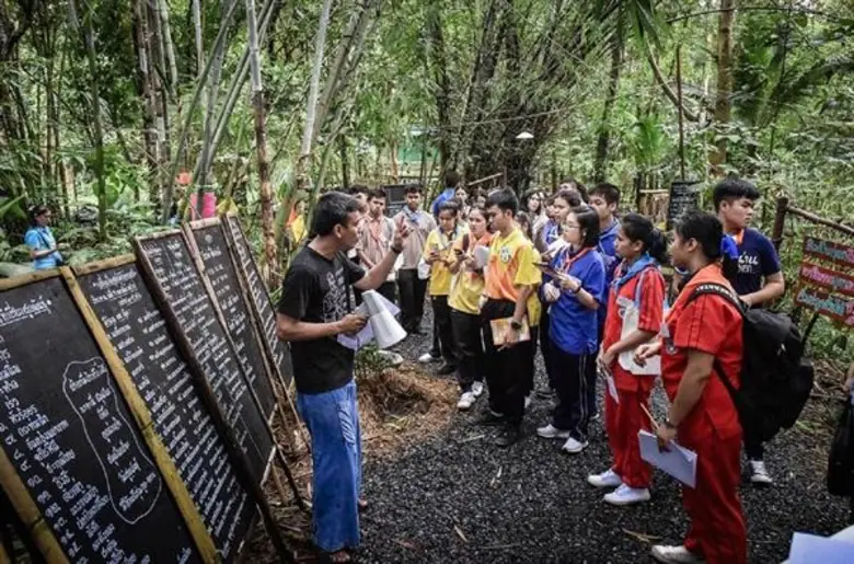 “ต้นกล้าแคมป์” ลับคมความรู้ ลงมือปฏิบัติ ตามหลักปรัชญาของเศรษฐกิจพอเพียง  อีกหนึ่งกิจกรรมดีๆ จาก “กรุงไทย ต้นกล้าสีขาว”