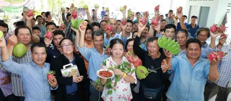 กลุ่มเกษตรกรปลูกผัก ขอบคุณ นายกฯ ประยุทธ์ เข้าใจวิถีเกษตร พร้อมประสานภาครัฐเปิด ราชบุรีโมเดล พิสูจน์ปลูกผักใช้สารเคมีไม่อันตราย