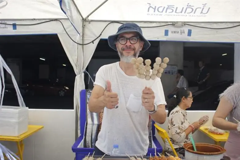 “ตลาดนัดดาราวิก 3” งานดี! งานฟิน! หวนมาอีกครั้ง! ให้แฟนๆ ได้ช้อปกันอย่างจุใจ ไปพร้อมๆ กับเหล่าศิลปินดารา!