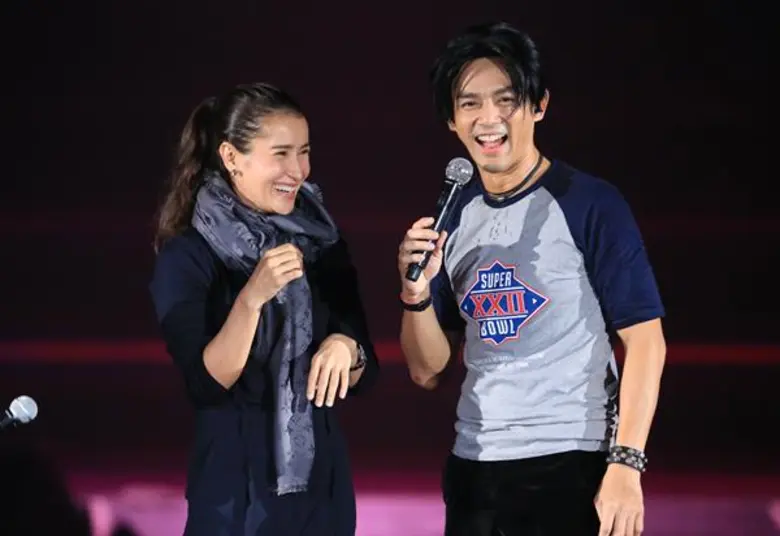 จะมีเวทีไหนที่ อ้อม สุนิสา จัดเต็มขนาดนี้...