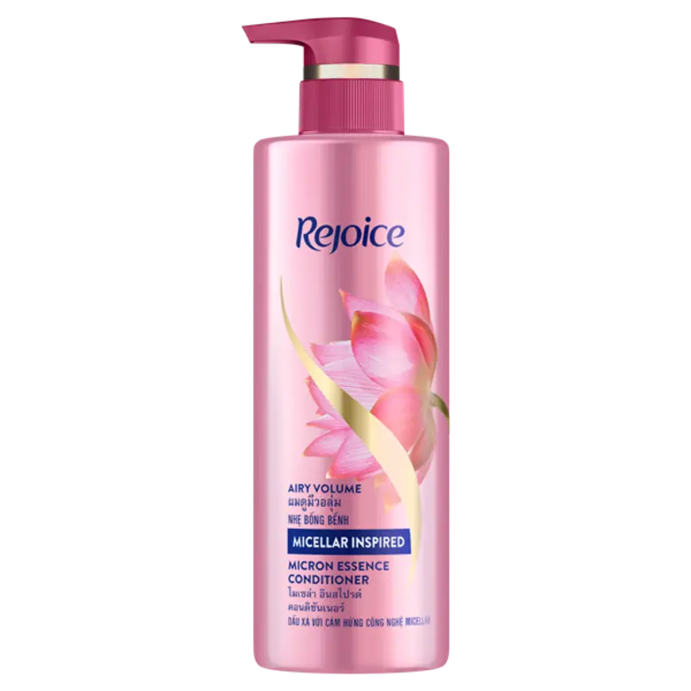 นางสาวขวัญรัตน์ ศรีวัฒนกุล ผู้ช่วยผู้จัดก...