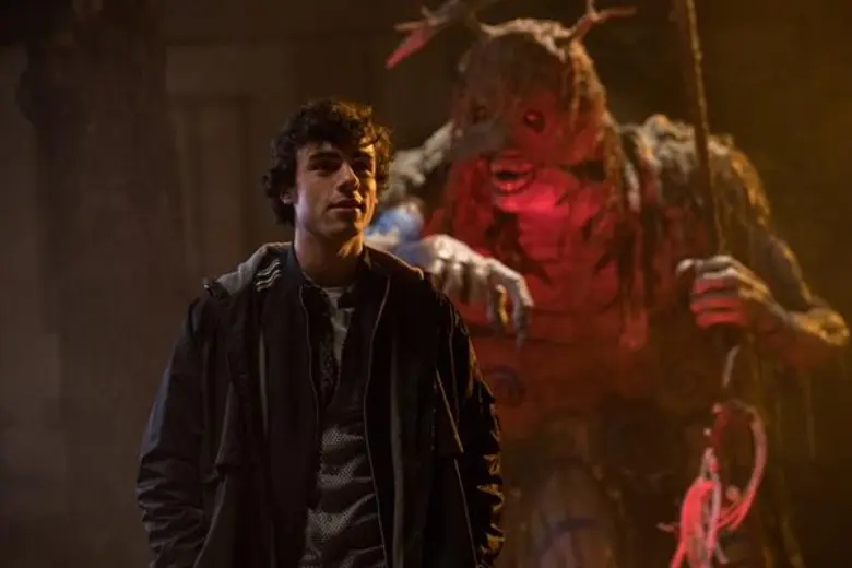 ยินดีต้อนรับสู่เฮลเฟส ที่ที่เสียงกรีดร้อง...