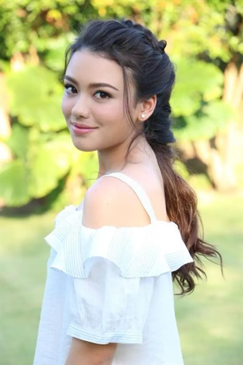 “อาตู่-นพพล” ส่งละครครอบครัว เบาสมอง อย่าง “ริมฝั่งน้ำ” ได้ “เพื่อน คณิน” ประกบคู่ “นาตาลี ปณาลี” คว้า “กัปตัน ภูธเนศ” ประเดิมกำกับละครช่อง3