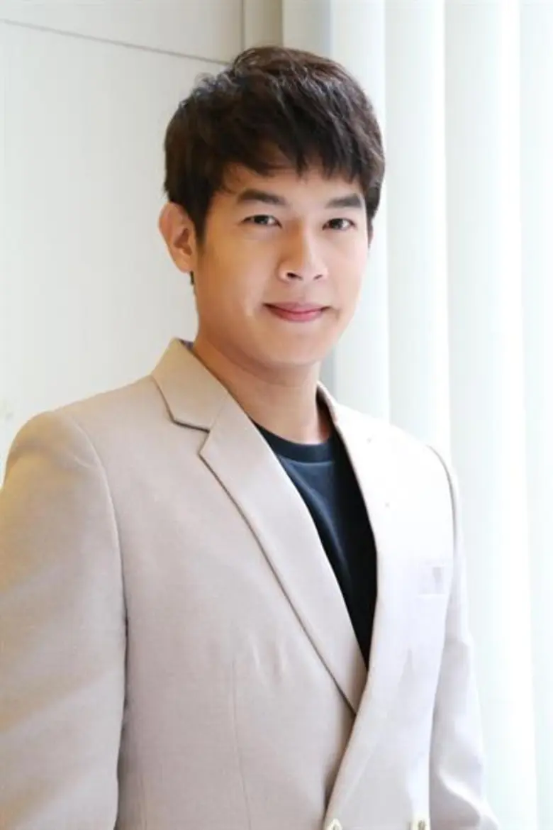 “อาตู่-นพพล” ส่งละครครอบครัว เบาสมอง อย่าง “ริมฝั่งน้ำ” ได้ “เพื่อน คณิน” ประกบคู่ “นาตาลี ปณาลี” คว้า “กัปตัน ภูธเนศ” ประเดิมกำกับละครช่อง3