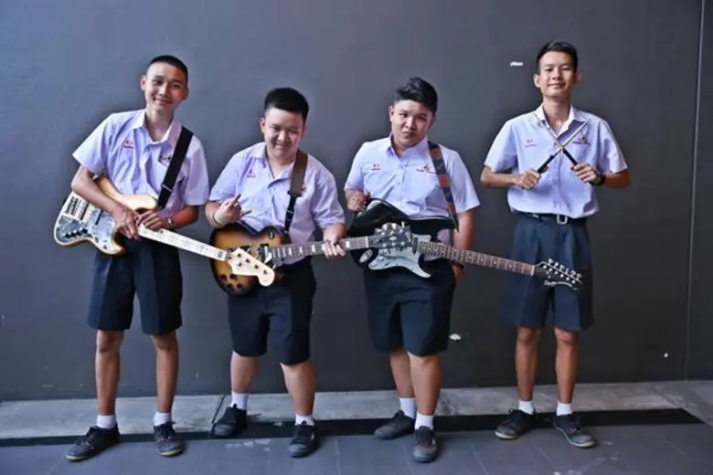 กว่า 6 เดือน จากกว่า 600 วงทั่วประเทศ กับ...