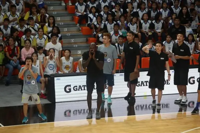 เจสัน ริชาร์ดสัน อดีตผู้เล่นและแชมป์เก่าเ...