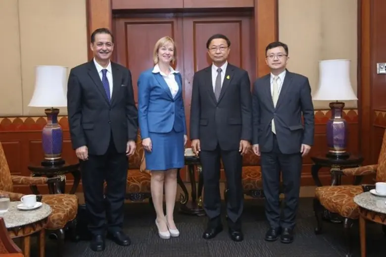 ดร.พิเชฐ ดุรงคเวโรจน์ รัฐมนตรีว่าการกระทร...