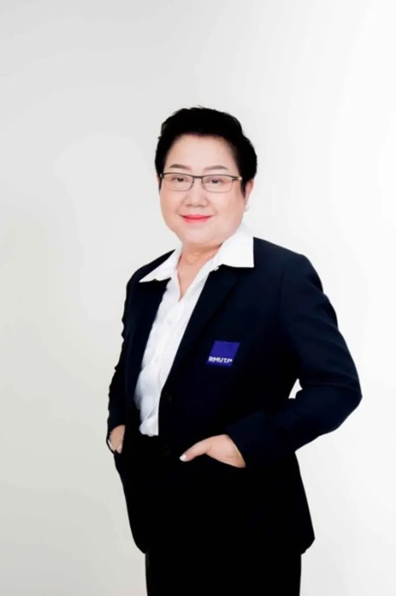 รศ.สุภัทรา โกไศยกานนท์ อธิการบดีมหาวิทยาล...