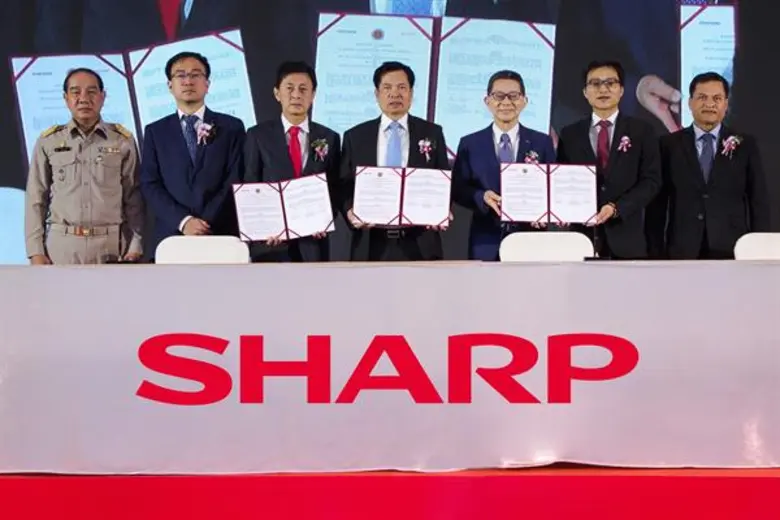 ชาร์ป ไทย สร้างมิติใหม่การศึกษาระดับวิชาช...
