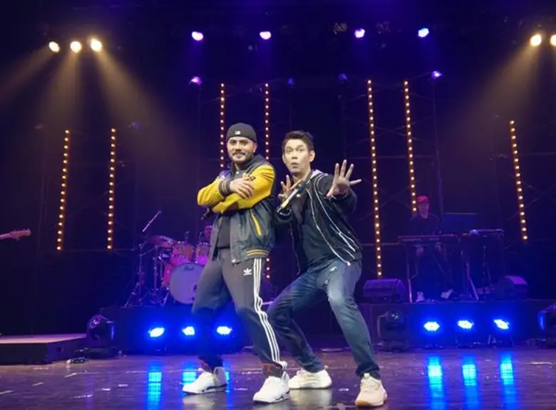 “ร้อง เต้น คือชีวิต...เมื่อฝันไม่มีวันหมดอายุ  ผมก็จะต่อฝันด้วยการที่จะร้องและเต้นจนหยดสุดท้าย...VIT AF1” พบกับคอนเสิร์ตเต็มรูปแบบ  “ดิ้น...ออน เดอะ ฟลอร์ ปี 2” Vit Af Live @ ศาลาเฉลิมกรุง