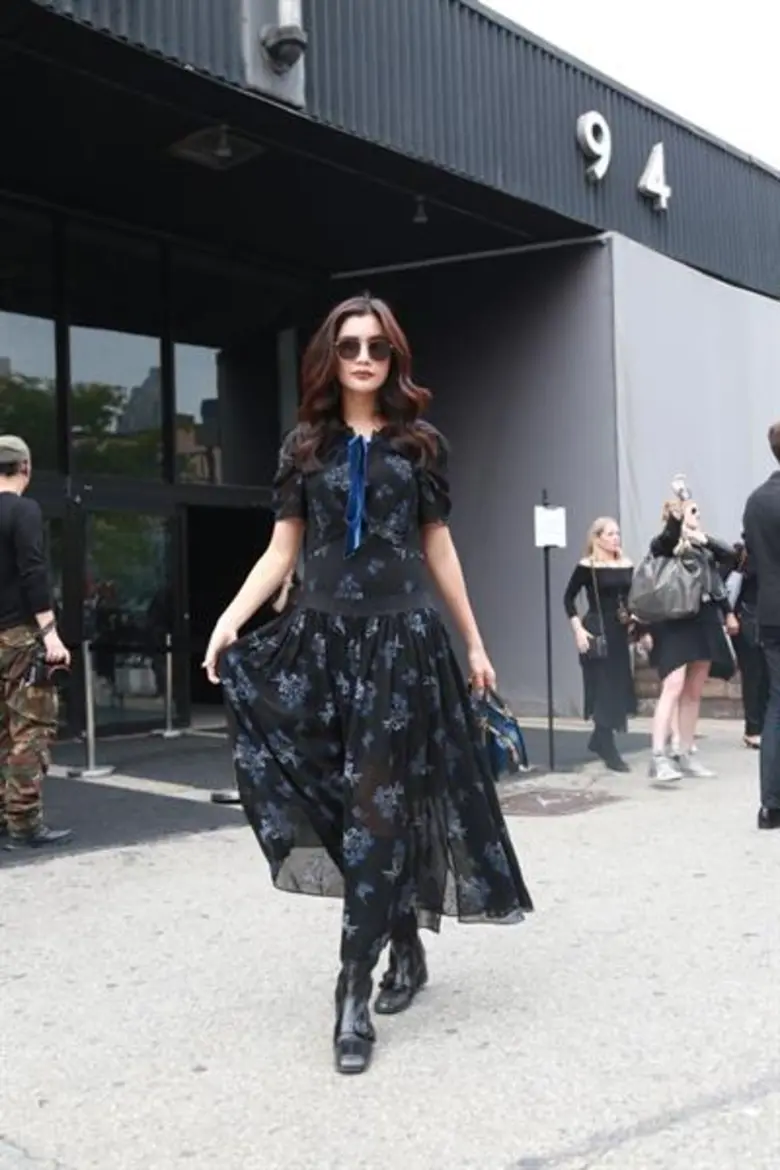 “ปู - ไปรยา” แฮปปี้ แบรนด์ “โค้ช” ส่งเทียบเชิญนั่งฟร้อนท์โรว์ ชมคอลเลกชั่นประจำฤดูใบไม้ผลิปี 2019 ในงาน “นิวยอร์ก แฟชั่น วีค 2018”