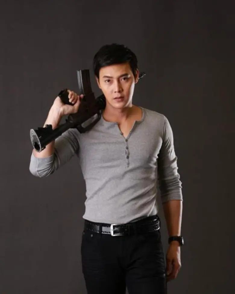 “ต๊ะ - วริษฐ์” พลิกบท ขอเล่นเป็นคนดีลุยเต็มร้อย กับหน้าที่ตำรวจชายแดน ใน “อังกอร์”