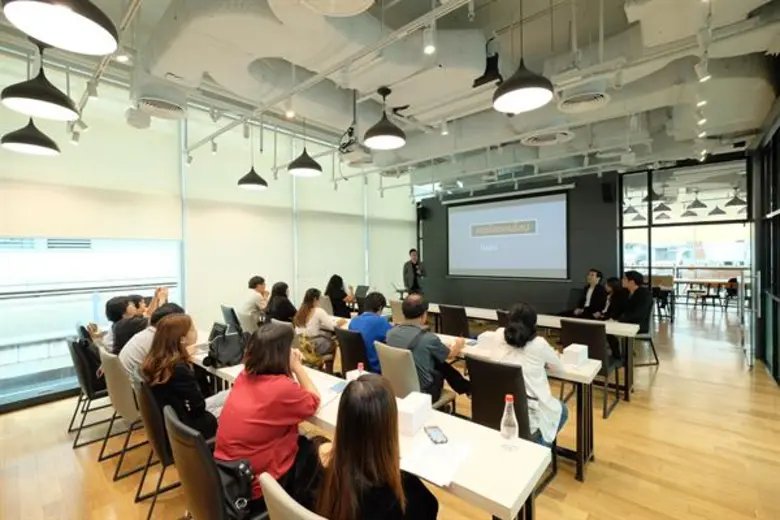 พลิกโฉมวงการการศึกษาไทยกับศูนย์รวมสถาบันกวดวิชาออนไลน์ “คอร์สสแควร์” เปิดประสบการณ์การเรียนรู้แบบใหม่นอกห้องเรียนแบบไร้ขีด