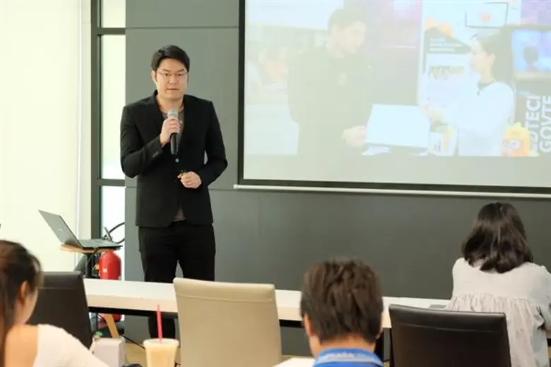 พลิกโฉมวงการการศึกษาไทยกับศูนย์รวมสถาบันกวดวิชาออนไลน์ “คอร์สสแควร์” เปิดประสบการณ์การเรียนรู้แบบใหม่นอกห้องเรียนแบบไร้ขีด