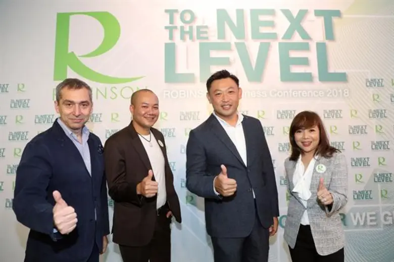 บริษัท โรบินสัน จำกัด (มหาชน) สร้างความเค...