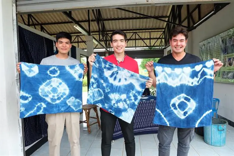 ทีวีไกด์: รายการ "สมุดโคจร On The Way" อันซีน สกลนคร “จ๊อบ – นิธิ” ปะทะ “ดรีม กันตดนัย” สัมผัสตำนานสองเสี่ยวคู่ซี้ผู้รักอิสระ