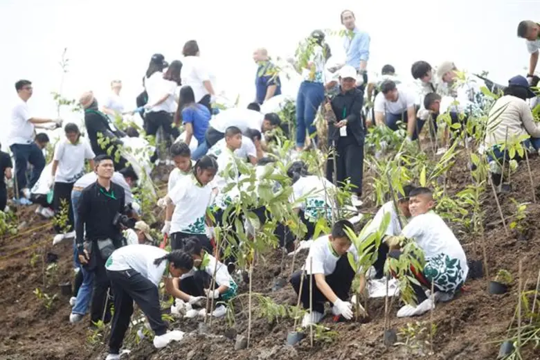 “THE FORESTIAS – เดอะ ฟอเรสเทียส์” โดย MQDC ลงพื้นที่ปลูกต้นกล้า 2,000 ต้น