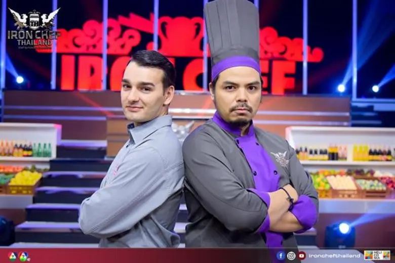 ทีวีไกด์: รายการ "เชฟกระทะเหล็ก ประเทศไทย" ครบเครื่องความดุเดือด “เชฟอเล็กซ์”งัดสูตรเด็ดถล่ม “เชฟอาร์ท”