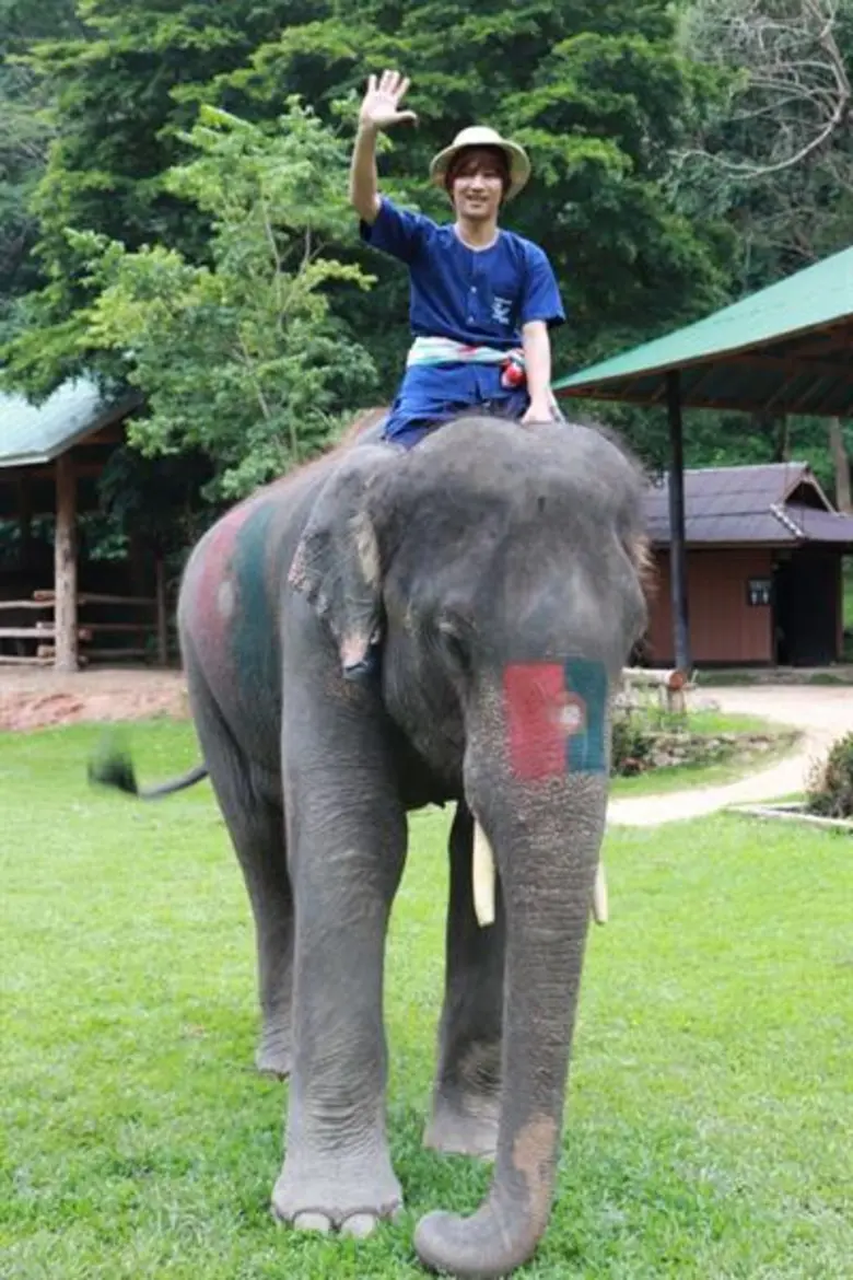 “พาด็อกซ์ทัวร์” จัดกิจกรรมแน่น “สอง” โดนขโมยหอมแก้ม จนหน้าสั่น “ต้าร์” ยืดเส้นผิดท่า กระโดดขาคู่ชิงธงภารกิจ!!! 17 ก.ย.นี้