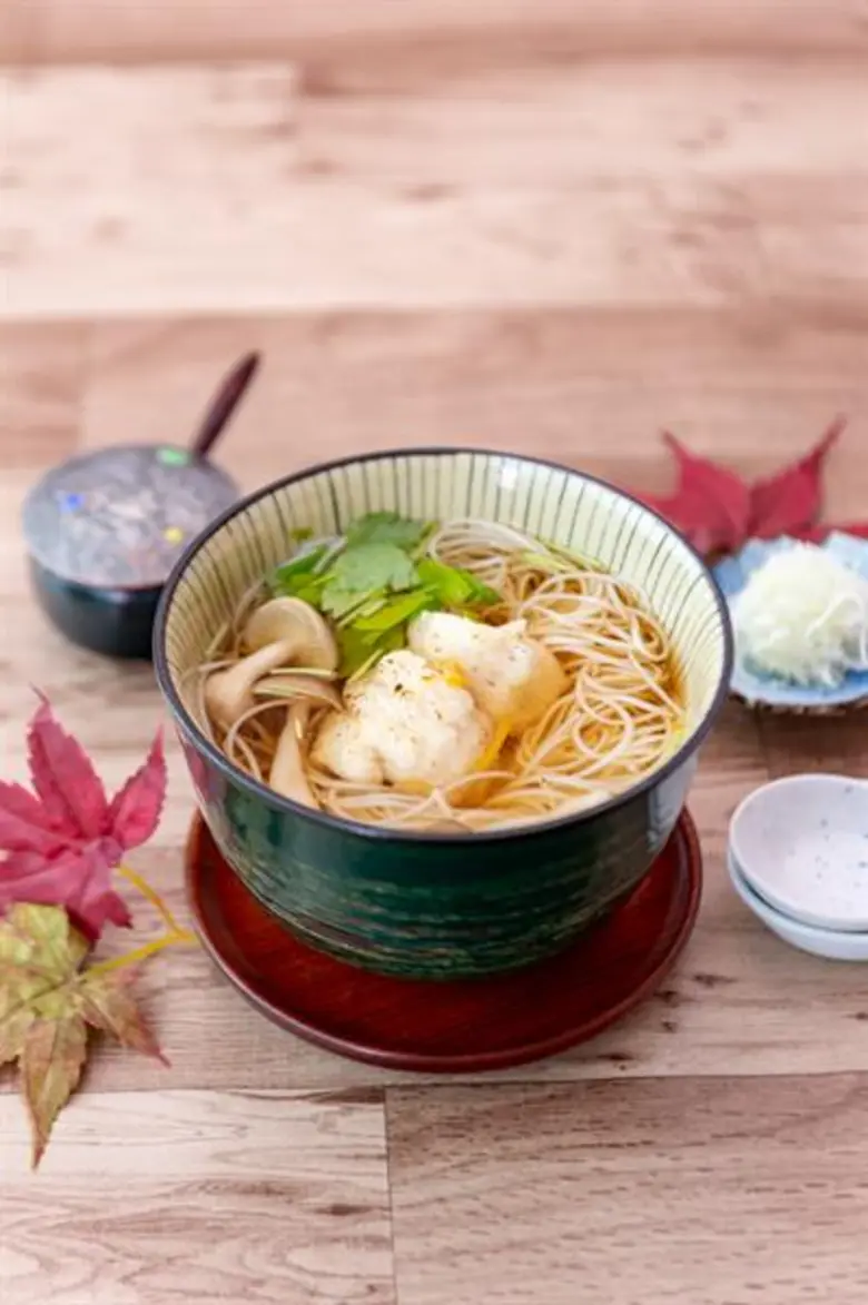 อาหารชุดพิเศษช่วงฤดูใบไม้ร่วงในประเทศญี่ปุ่น ณ ห้องอาหาร ยามาซาโตะ