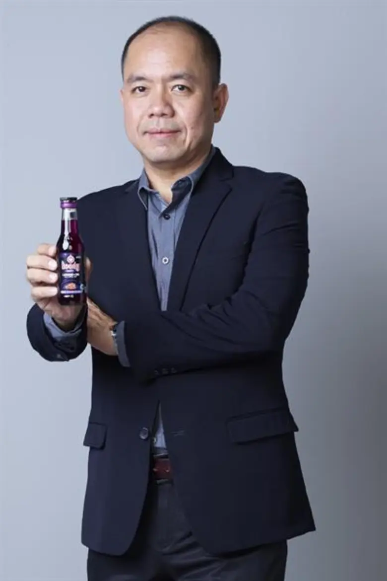 สุรชัย จงเลิศวราวงศ์ ผู้อำนวยการสายงานขาย...