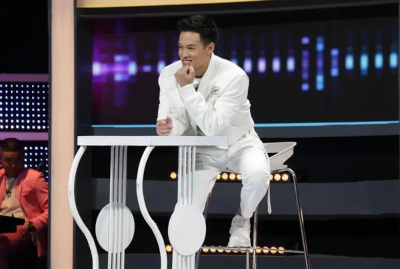 ปอ อรรณพ โชว์ท่าเต้นสุดจี๊ดเอวสุดพริ้ว พร้อมมาพิสูจน์ใครเสียงเพราะ เสียงเพี้ยน!