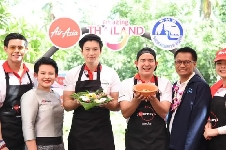 ททท. ร่วมกับแอร์เอเชีย จัดทริปสุดพิเศษ พาบินลัดฟ้าด้วยเครื่องบินลายใหม่ “สีสันธารา” (Shades of the Rivere) สัมผัสวิถีชุมชน ณ ชุมชนพรหมโลก จ.นครศรีธรรมราช