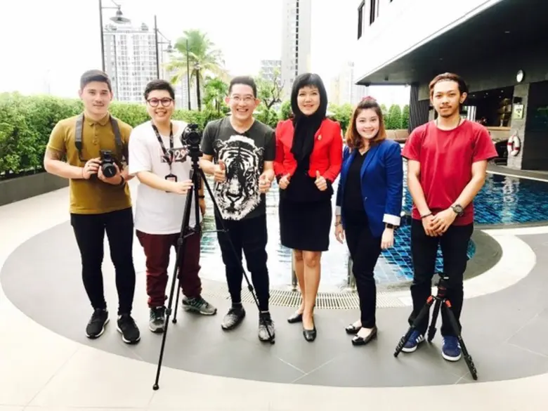 คฑา ชินบัญชร นักพยากรณ์ชื่อดังมาให้สัมภาษ...