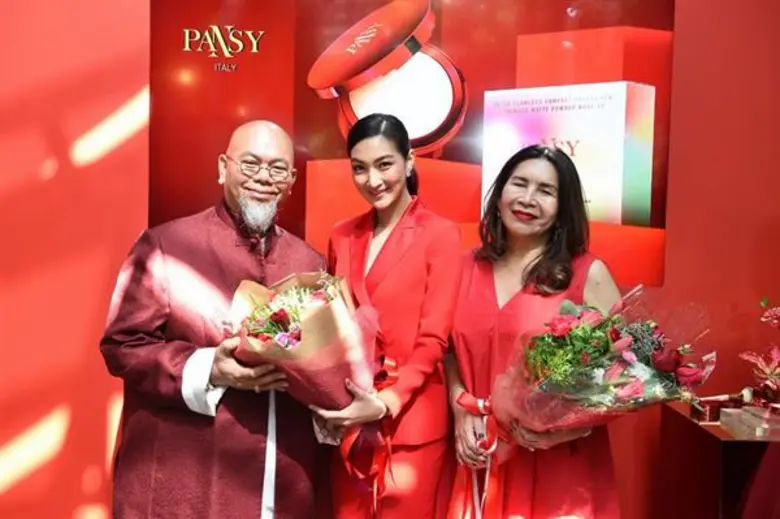 ทริคง่ายๆ แต่งหน้าสวยฉ่ำ กับเทรนด์ความงามแห่งปี “Makeup No Makeup”