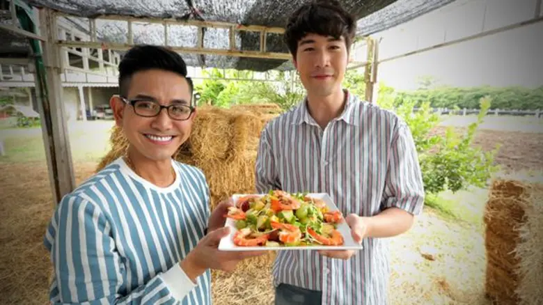 ทีวีไกด์: รายการ “ครัวลั่นทุ่ง” “ซัน ประชากร” เผยเมนูมัดใจ !”ต้นหอม”  “ยำต้นอ่อนทานตะวัน” อร่อยแซ่บได้ประโยชน์