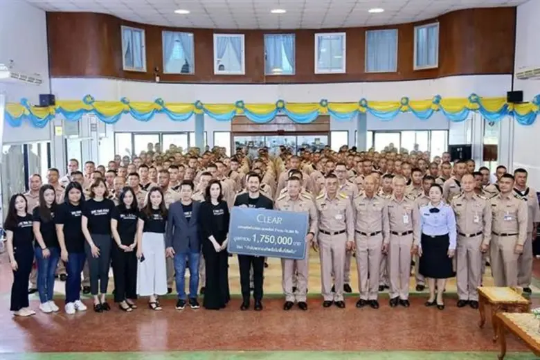 เรื่องราวของเหล่าฮีโร่ภายใต้หมวก ที่ต้องส...