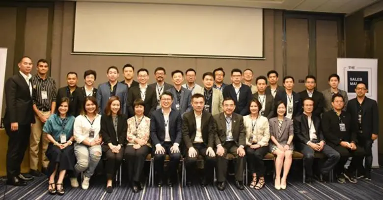 นายพิทักษ์ รัชกิจประการ ประธานเจ้าหน้าที่บริหารและก...