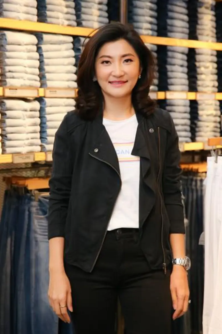 Gossip News: โศภนา วิเลจันทร์ กรรมการบริหาร กลุ่มบริษัท แปซิฟิกา ร่วมชม Milan Fashion Week 2018 ระหว่างวันที่ 20-21 กันยายน 2561 เมืองมิลาน ประเทศอิตาลี