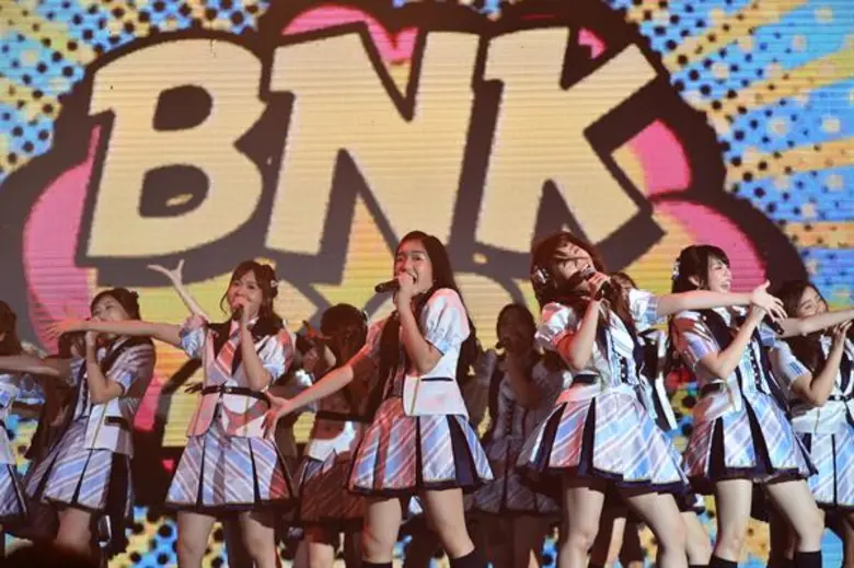 กระหึ่มเซ็นทรัลเวิลด์! ฉลองเปิดตัว “The PanOramix @CentralWorld” จอดิจิทัลอินเตอร์แอ็คทีฟ  ที่ใหญ่ที่สุดในโลกด้วย “BNK48 รุ่น 1–2 ครั้งแรก พร้อมโอตะร่วมหมื่นคนสุดฟิน