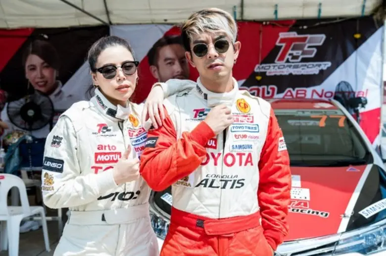 กรี๊ดสนั่นกับงานโตโยต้า มอเตอร์สปอร์ต 201...