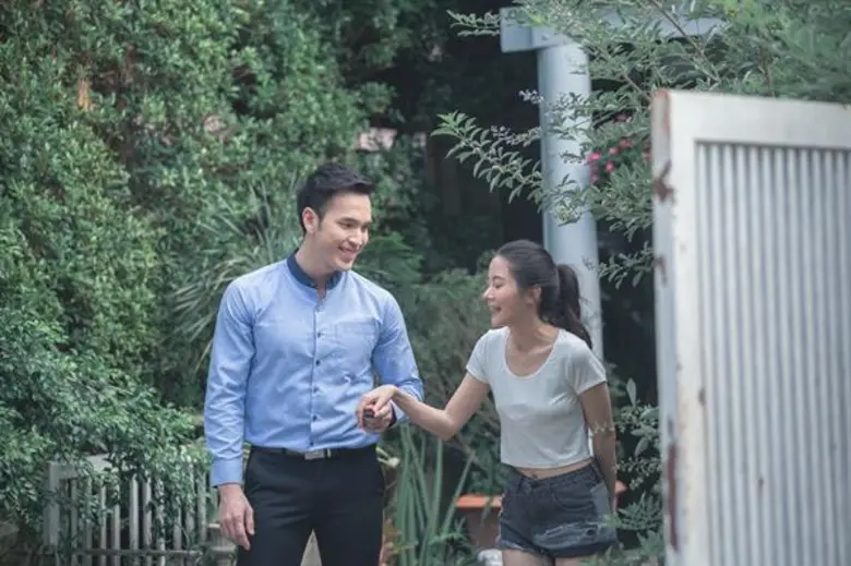 ทึ่ง!!! “เสน่หาสตอรี่” ทำน้ำตาล้นจอ “แจม-บอย” ตีบทแตก กวาดคำชมประเดิมซีรีส์