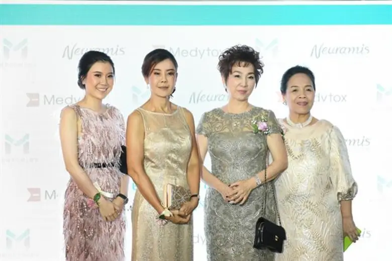 เมดิเซเลส จัดงาน The Glamorous Night Party เปิดตัว “นิวรามีส” พร้อมโครงการ “ก้าวแรก” เพื่อช่วยเหลือผู้ป่วยโรคสมองพิการ