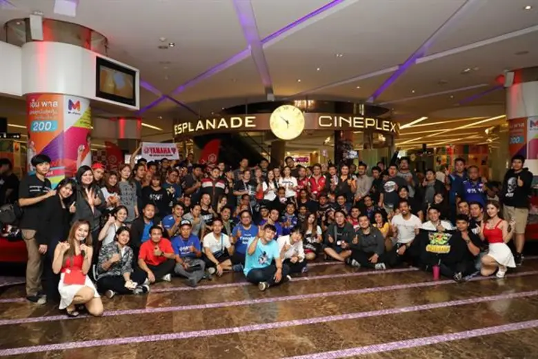 นางวารุณี เตชะบุญประทาน ผู้จัดการส่วนบริห...