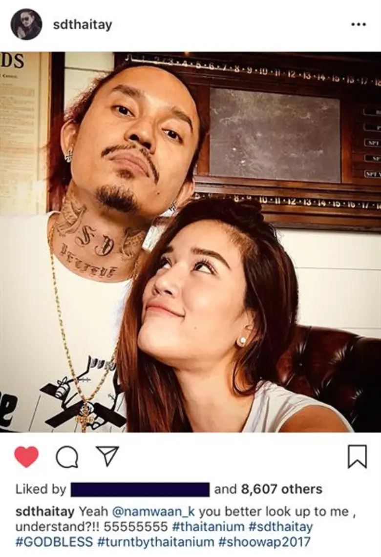 อาจจะไม่มีข่าวคราวความรักให้เห็นถี่นัก ด้...