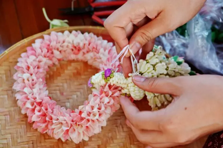 โรงแรม ดิ แอทธินี โฮเทล แบงค็อก, อะ ลักซ์ชูรี คอลเล...